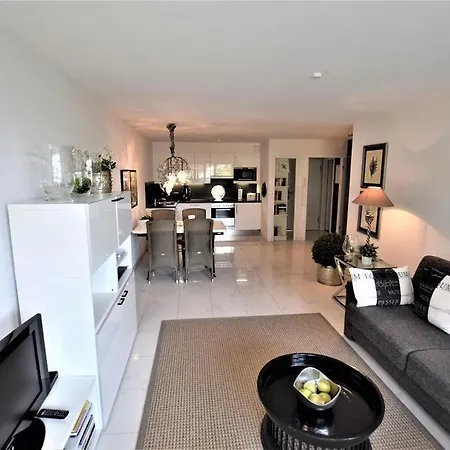 Skandinavienblick Strandwohnung 1,6 * ホーヴァハト